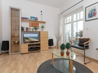 Ferienwohnung für 3 Personen (38 m²) in Ostseebad Kühlungsborn 1/10