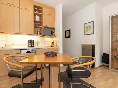 Ferienwohnung für 3 Personen (38 m²) in Ostseebad Kühlungsborn 6/10