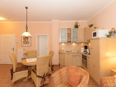 Ferienwohnung für 4 Personen (59 m²) in Ostseebad Kühlungsborn 7/10