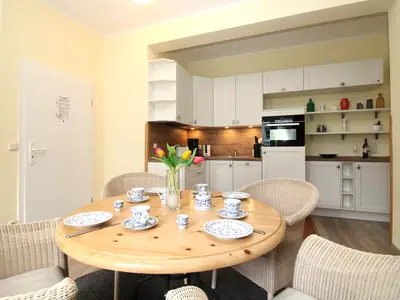 Ferienwohnung für 6 Personen (60 m²) in Ostseebad Kühlungsborn 5/10