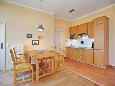 Essbereich mit Küchenzeile