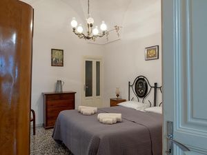 23357986-Ferienwohnung-4-Ostuni-300x225-5