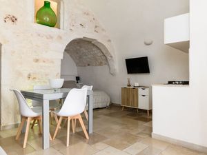 23168303-Ferienwohnung-3-Ostuni-300x225-0