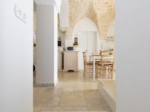 23663618-Ferienwohnung-4-Ostuni-300x225-5