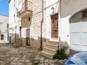 23663618-Ferienwohnung-4-Ostuni-300x225-2