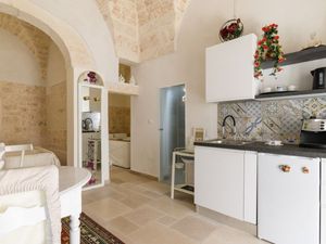 23691810-Ferienwohnung-2-Ostuni-300x225-5