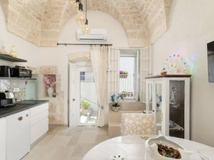 23691810-Ferienwohnung-2-Ostuni-300x225-1