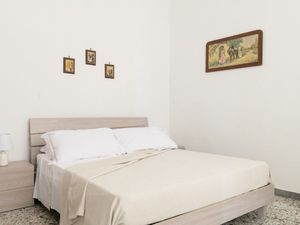 23691834-Ferienwohnung-5-Ostuni-300x225-0