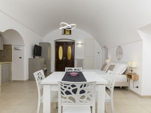 23969374-Ferienwohnung-6-Ostuni-300x225-2