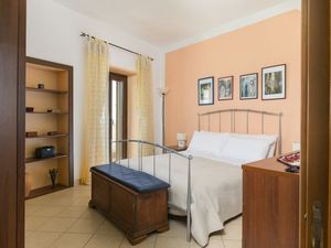 23980378-Ferienwohnung-3-Ostuni-300x225-3