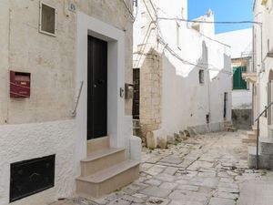 23994905-Ferienwohnung-3-Ostuni-300x225-2