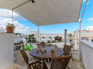 23983879-Ferienwohnung-5-Ostuni-300x225-0