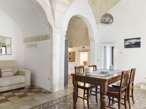 23983879-Ferienwohnung-5-Ostuni-300x225-2