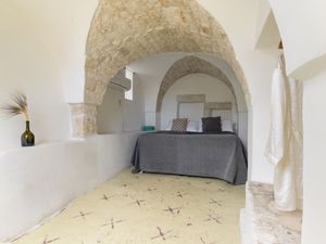 23983879-Ferienwohnung-5-Ostuni-300x225-4