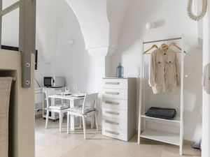 24010017-Ferienwohnung-2-Ostuni-300x225-2