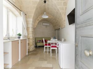 24014894-Ferienwohnung-4-Ostuni-300x225-5