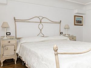 24021171-Ferienwohnung-3-Ostuni-300x225-2