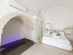 21593559-Ferienwohnung-5-Ostuni-300x225-0