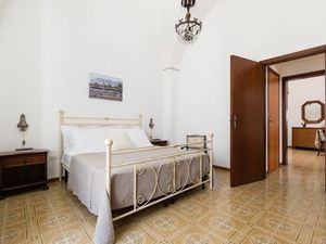 23106197-Ferienwohnung-4-Ostuni-300x225-3