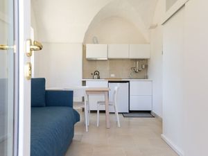 24048059-Ferienwohnung-4-Ostuni-300x225-2