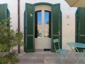 24048060-Ferienwohnung-4-Ostuni-300x225-5