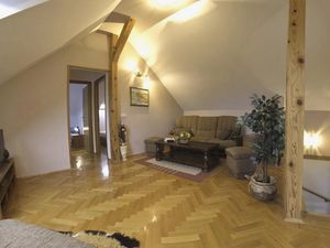 22314181-Ferienwohnung-4-Otočac-300x225-1