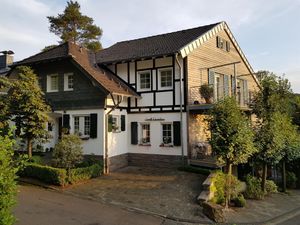 23062957-Ferienwohnung-4-Overath-300x225-1