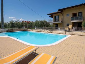 23771866-Ferienwohnung-4-Pacengo di Lazise-300x225-2