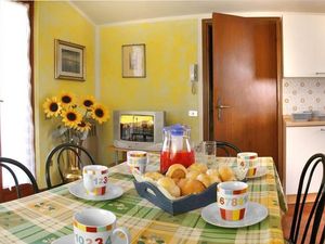 22449505-Ferienwohnung-5-Pacengo di Lazise-300x225-4