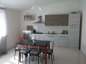 22438727-Ferienwohnung-4-Pachino-300x225-0