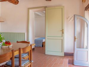 24024431-Ferienwohnung-5-Paciano-300x225-5