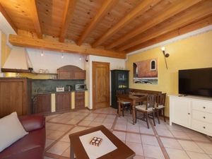 23977127-Ferienwohnung-5-Padenghe Sul Garda-300x225-4