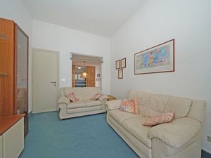 23995948-Ferienwohnung-4-Padenghe Sul Garda-300x225-2