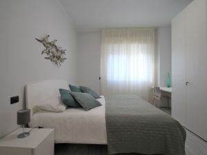 23859127-Ferienwohnung-4-Paderno Dugnano-300x225-1