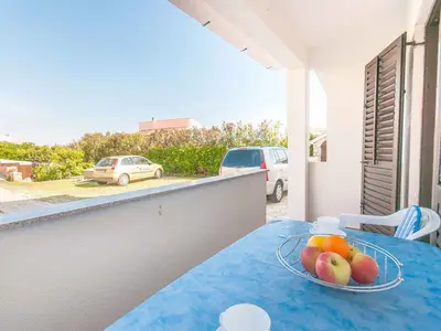 Ferienwohnung für 2 Personen (23 m²) in Pag 3/10