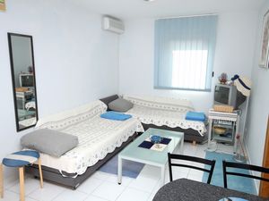 18550578-Ferienwohnung-4-Pag-300x225-1