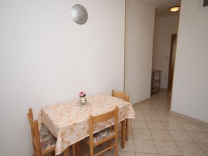 18950004-Ferienwohnung-3-Pag-300x225-1