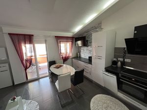 23988351-Ferienwohnung-3-Pag-300x225-2