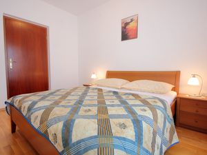 23930737-Ferienwohnung-5-Pag-300x225-4