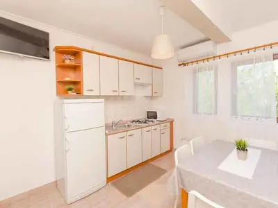 Ferienwohnung für 2 Personen (55 m²) in Pag 10/10