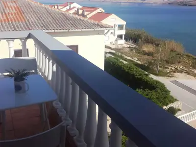 Ferienwohnung für 2 Personen (20 m²) in Pag 2/10