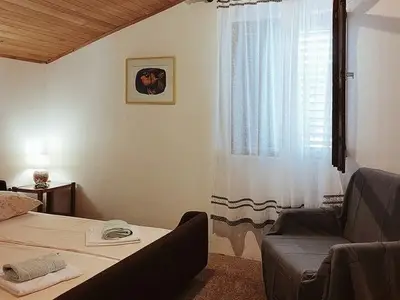 Ferienwohnung für 5 Personen in Otok Pag 8/10