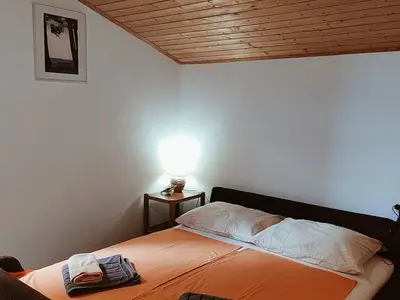 Ferienwohnung für 5 Personen in Otok Pag 9/10