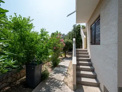 Ferienwohnung für 6 Personen in Otok Pag 7/10