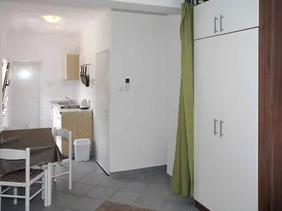 Ferienwohnung für 2 Personen (20 m²) in Pag 8/10