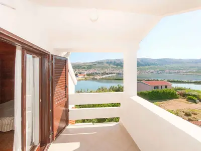 Ferienwohnung für 4 Personen (45 m²) in Pag 5/10