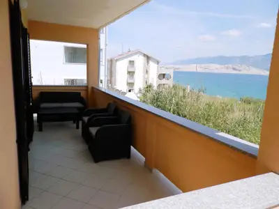 Ferienwohnung für 4 Personen (55 m²) in Pag 9/10