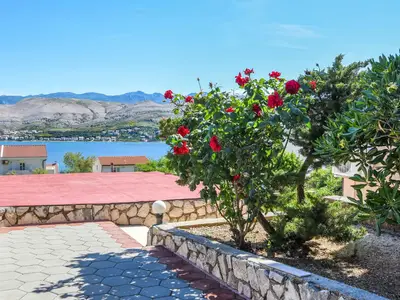 Ferienwohnung für 5 Personen (90 m²) in Pag 8/10