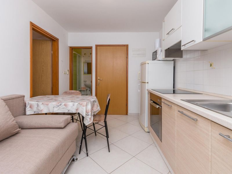 23750478-Ferienwohnung-4-Pakostane-800x600-2