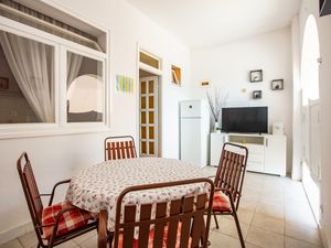 23955541-Ferienwohnung-4-Pakostane-300x225-1